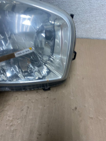 2001 to 2003 Toyota Rav4 Right Passenger RH Side Headlight Halogen M5653 DW6