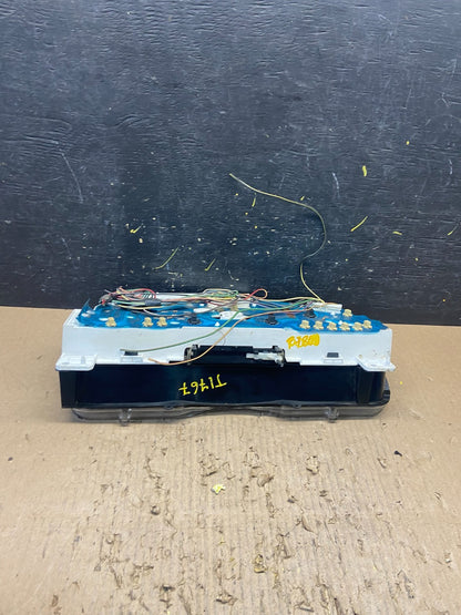 1997 to 2002 Ford Econoline E250 E350 Van Speedometer Instrument Cluster t17675