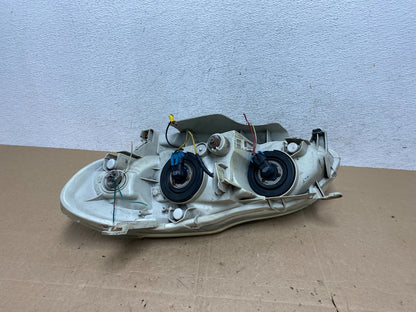 2005 to 2008 Toyota Corolla Right Passenger RH side Headlight AE5954 DW5