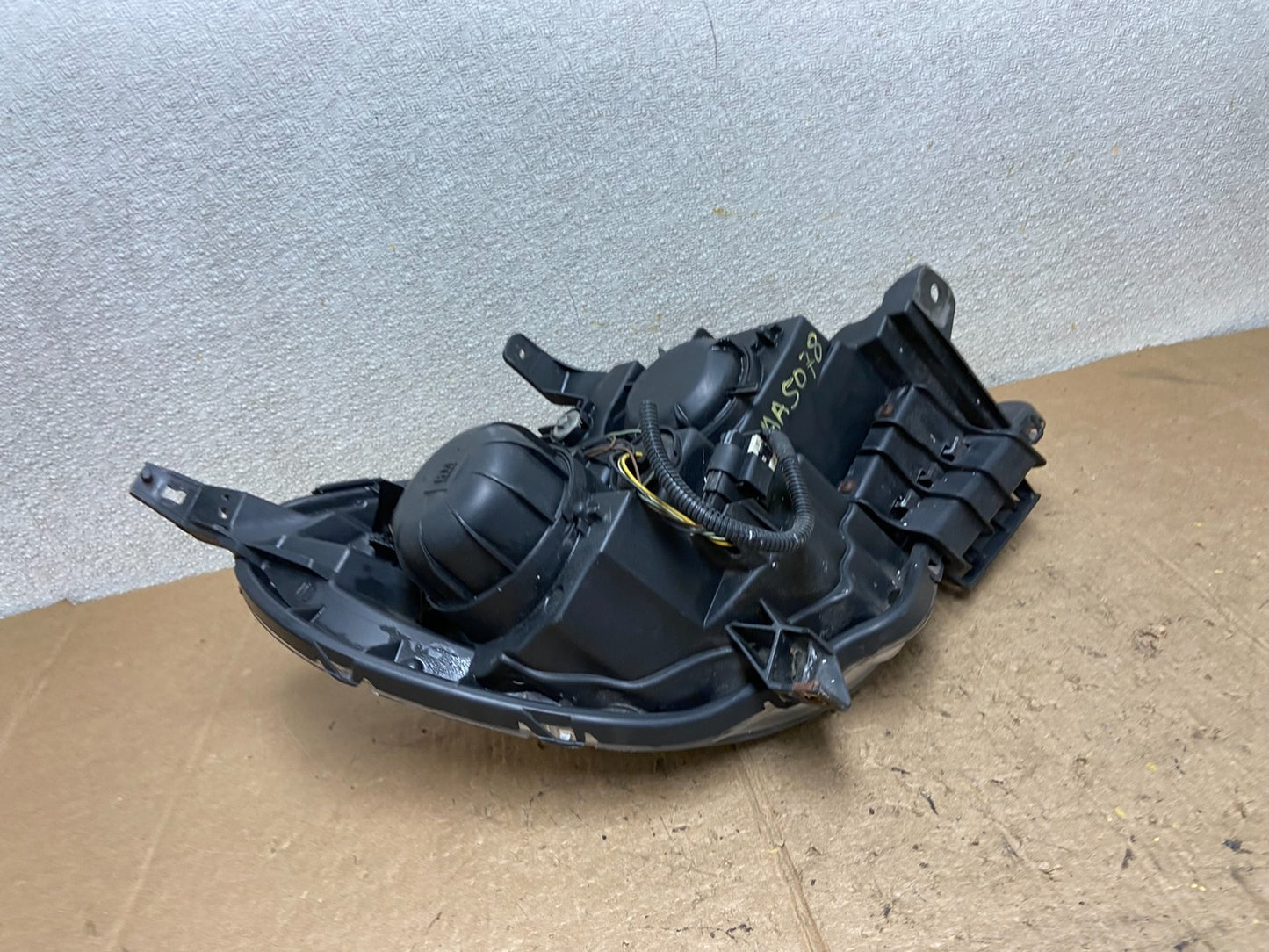2010-2015 Chevrolet Equinox Halogen Projector Headlight Left Driver AA5078 DW7