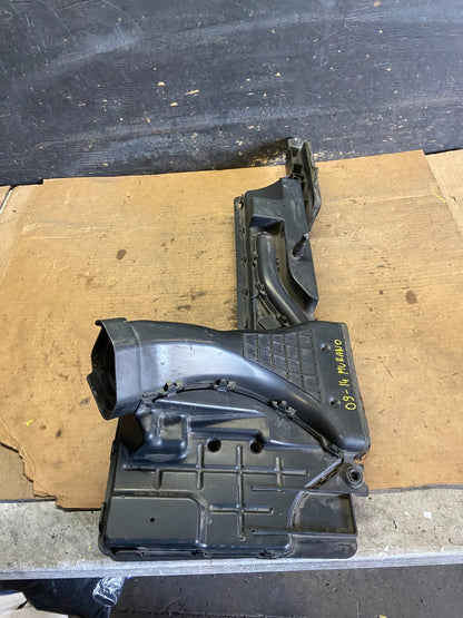 2009 to 2014 Nissan Murano Upper Air Intake Duct Oem R0326 DG6