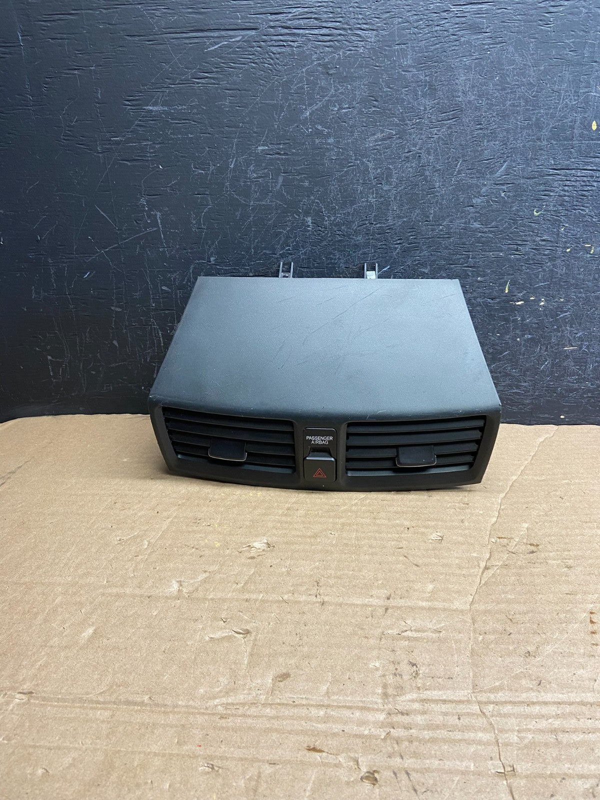 2009 to 2014 Acura TL Front Dash Dashboard AC Center Clock Air Vent AF2018 DW0