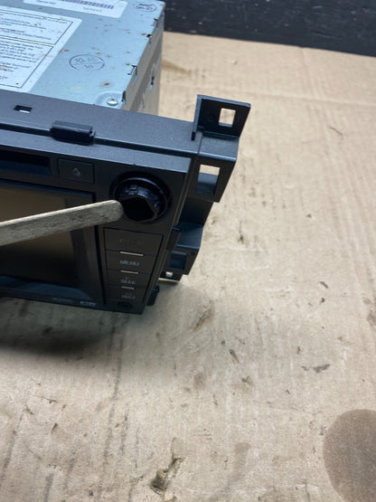 2007 to 2014 Chevrolet GMC Cadillac Radio Navigation Screen Display P5640 DG1