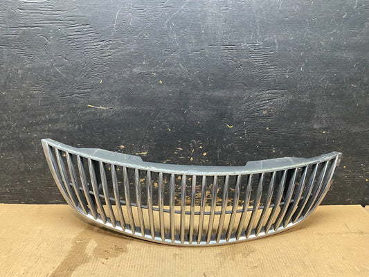1998 to 2002 Lincoln Town Car Grille Chrome Plastic X3229 PS0