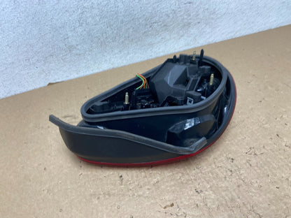 2001 to 2008 Jaguar X-Type Right Passenger RH Side Tail Light AF8112 DW4