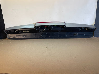 2007-2014 Chevrolet Tahoe Suburban Yukon Spoiler Wing 3rd Brake Light ag7588 DG5