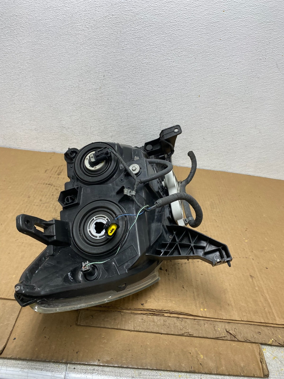 2013 - 2016 Nissan Pathfinder Left Driver LH Side Headlight Halogen AC77868