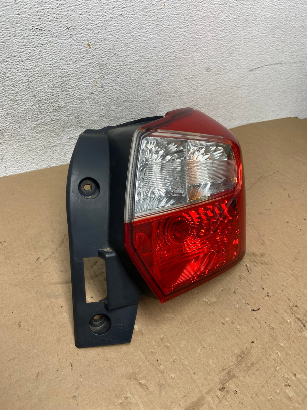 2012-2016 Subaru Impreza Crosstrek Right Passenger Tail Light AD7674 LK2