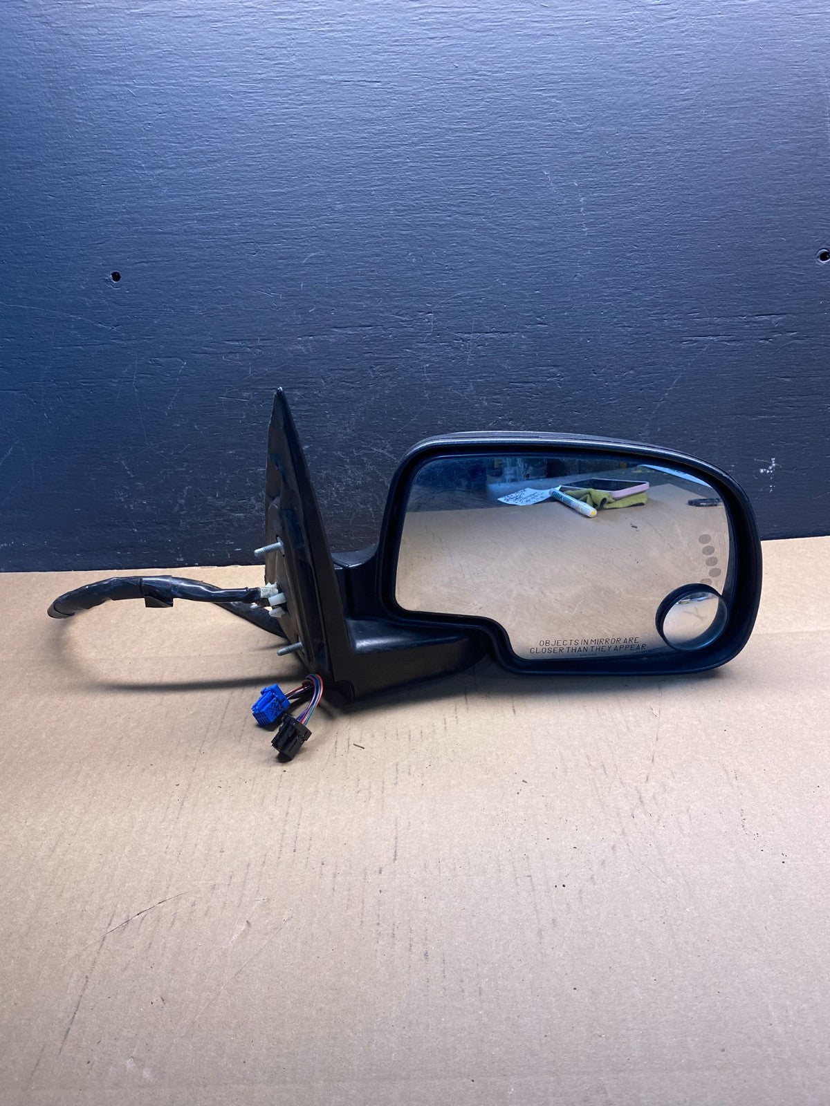 2003-2006 Chevrolet Tahoe Suburban Right Passenger Turn Door Mirror AC2437 MS8
