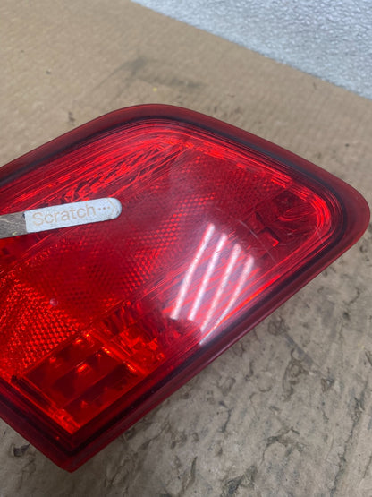 2010-2014 Subaru Legacy Left Driver Lh Side Tail Light Inner Oem W7603 DW3