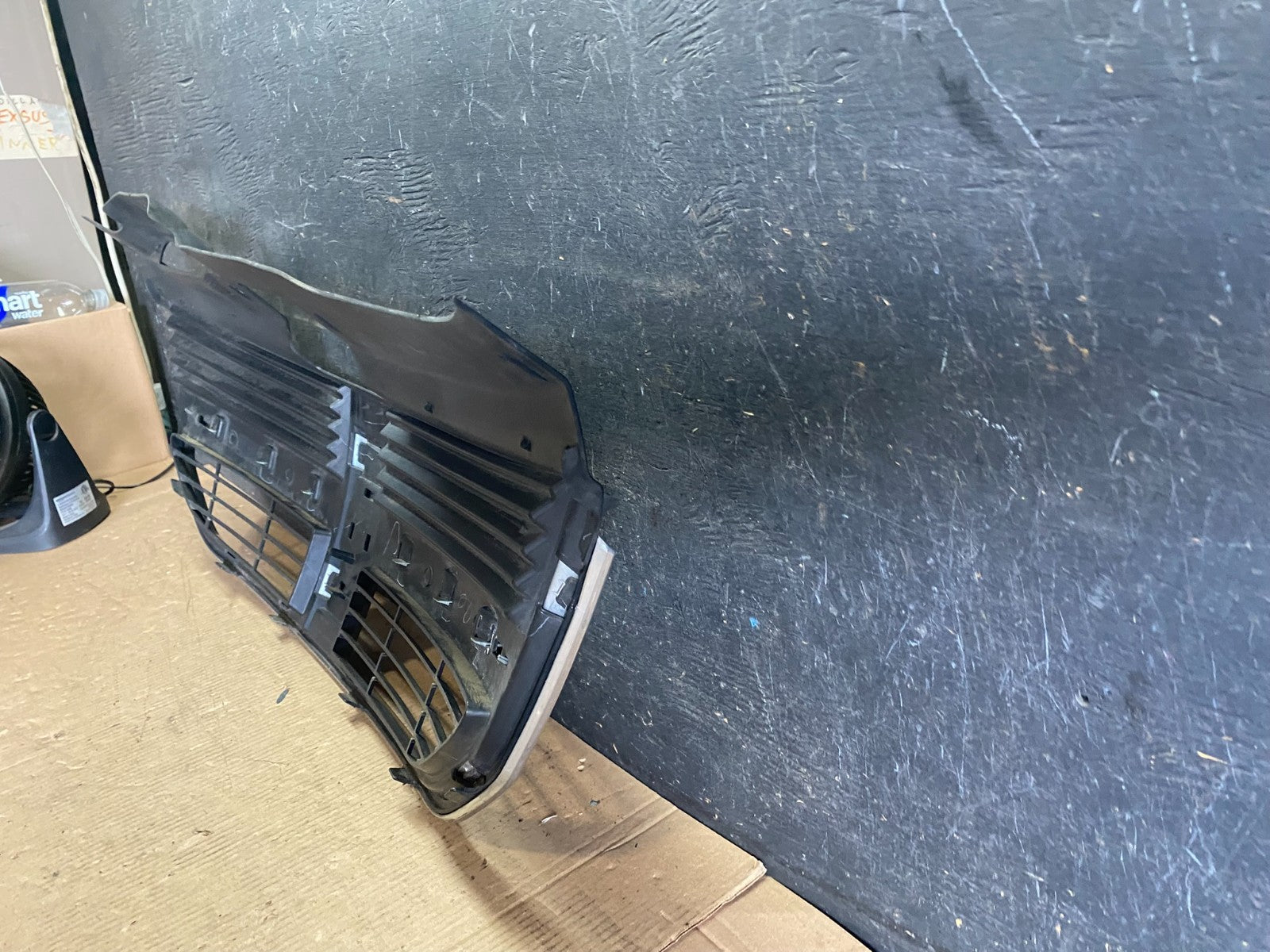 2009 to 2010 Dodge Journey Chrome Front Upper Grill Grille OEM X3365 DG5