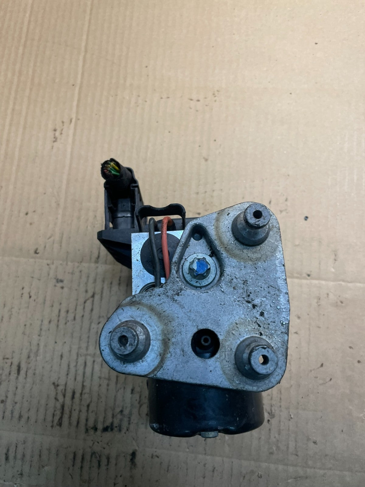 1998-2002 Mercedes W203 C230 CLK320 ABS Anti Lock Brake Pump Module X8568 DG2