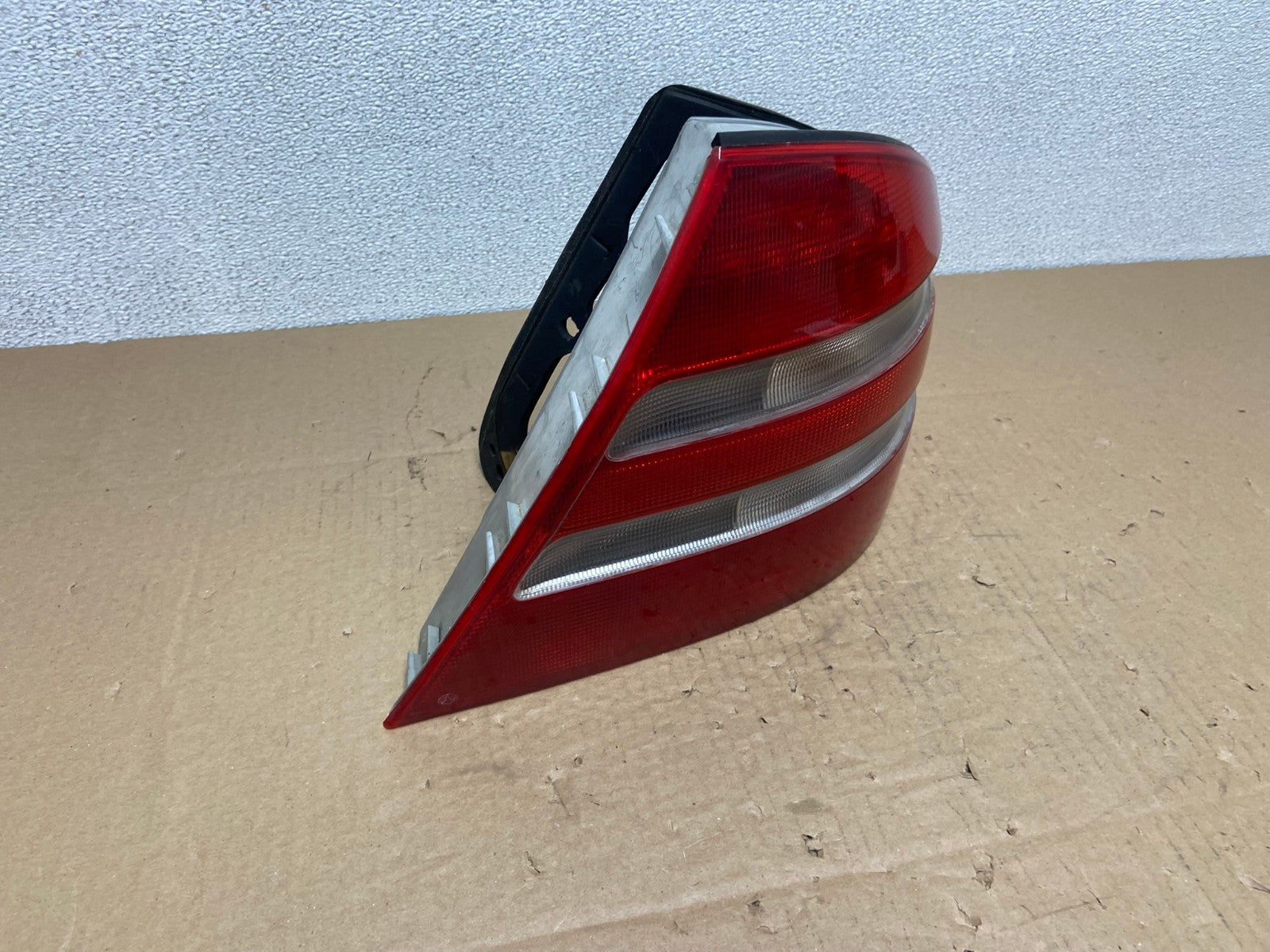 2000-2002 Mercedes-Benz S-Class Tail Light Right Passenger Side Oem AB6223 LK2