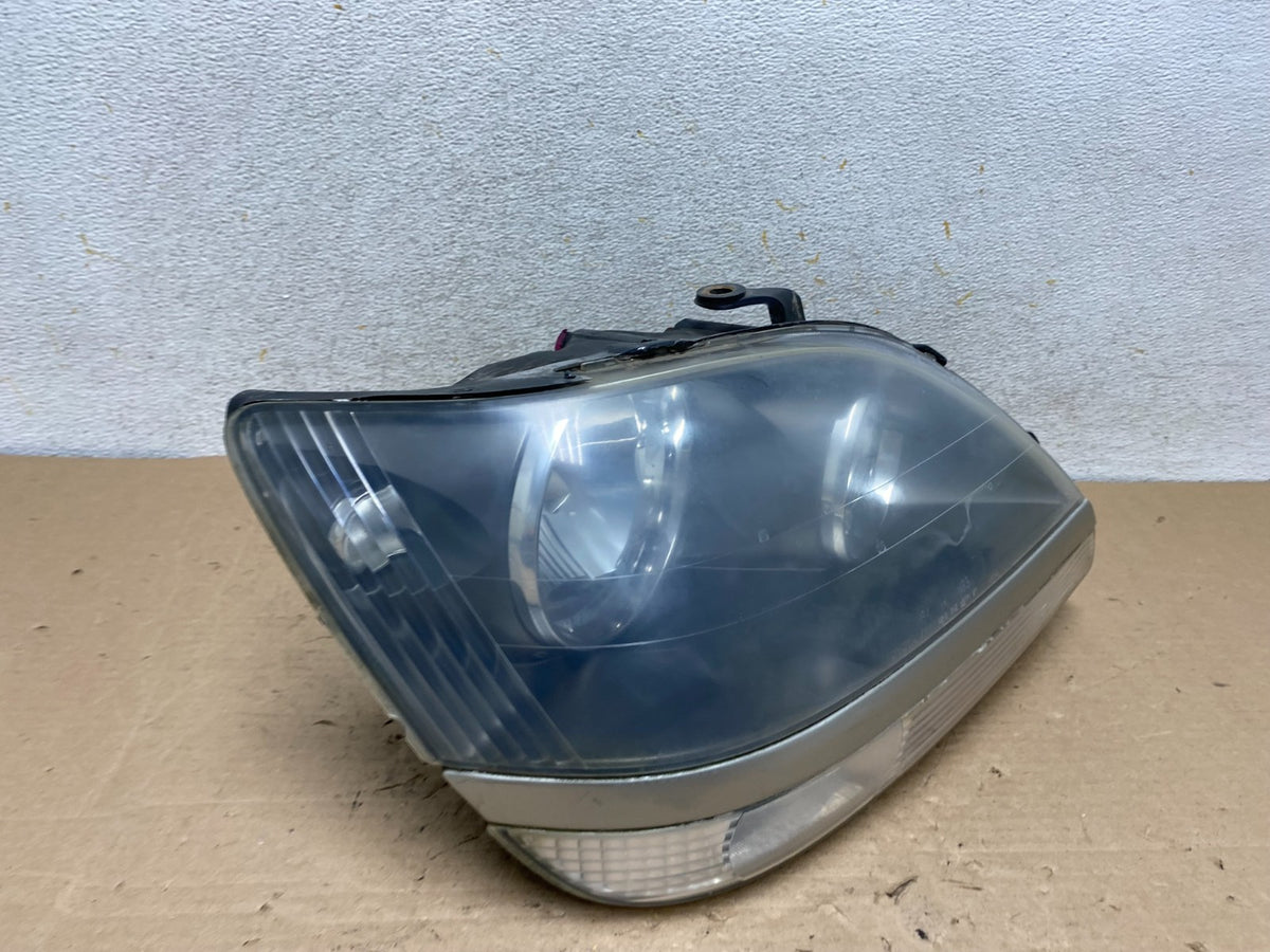 1999 to 2003 Lexus RX300 Right Passenger Headlight Halogen AI1033 DW2
