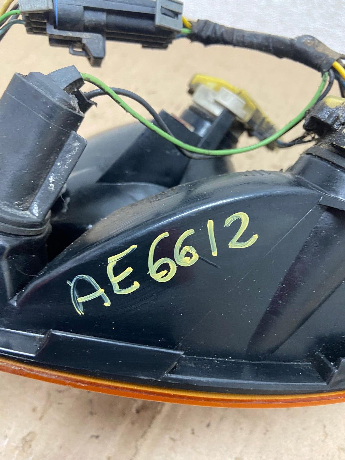 1997-1999 Saturn SL SL1 Sedan Left Driver Lh Side Tail Light AE6612 LK5