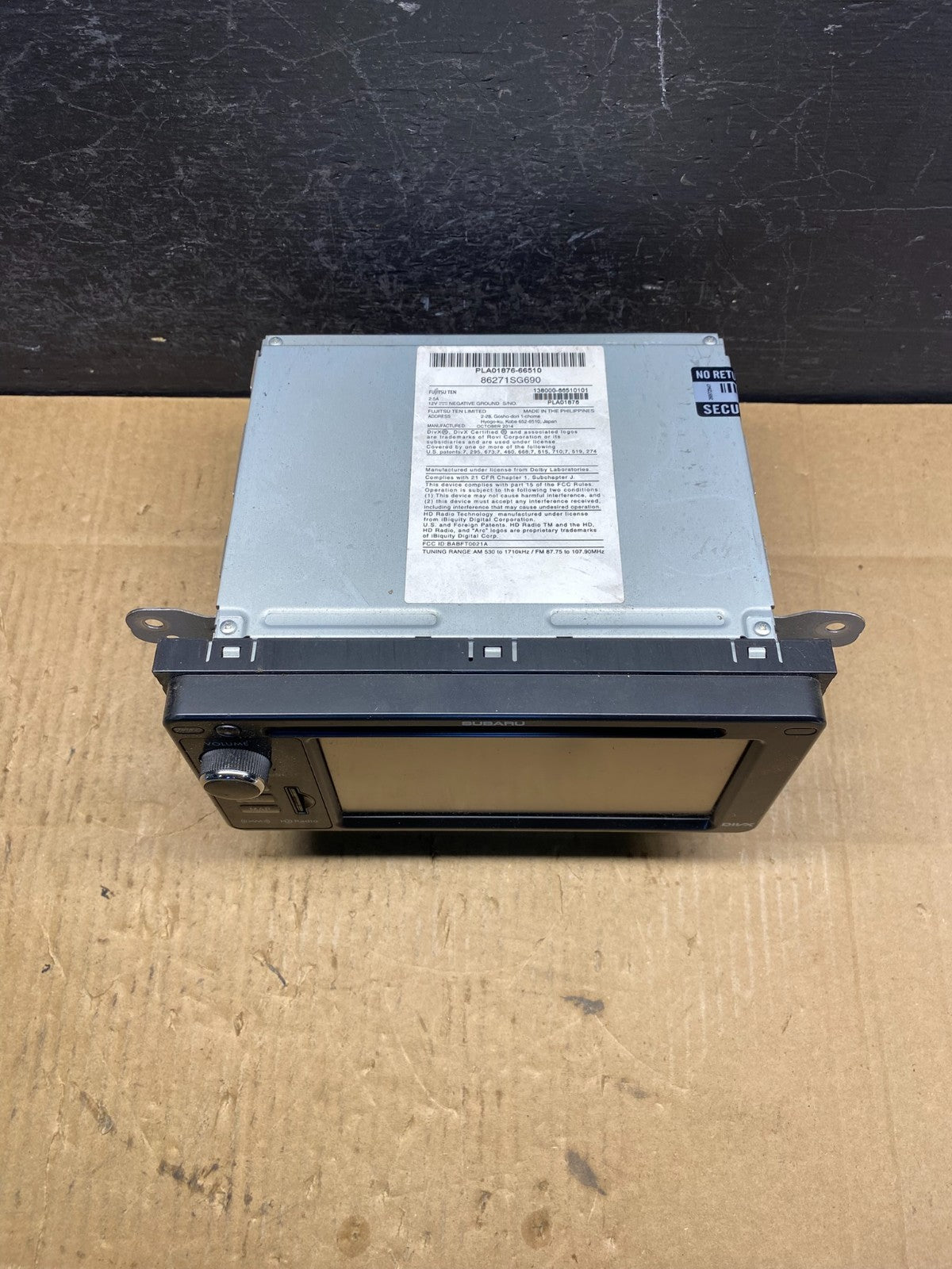 2012 to 2015 Subaru Forester Radio CD Player AUX AM/FM AD4875 DG3