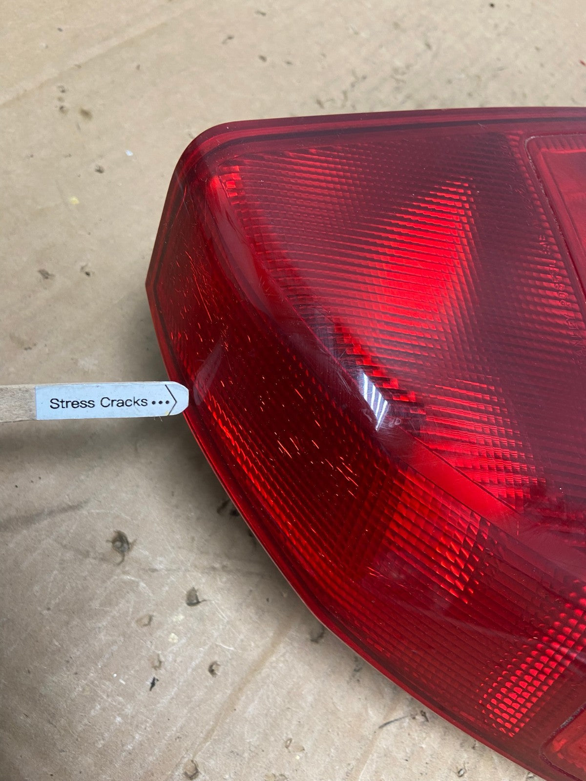 2001 2002 2003 Honda Civic Sedan Left Driver Lh Tail Light AD2437 LK4