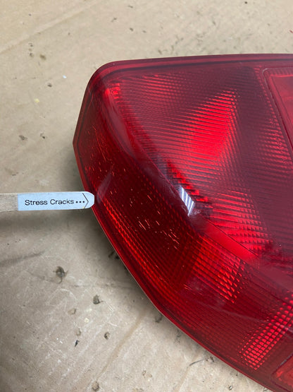 2001 2002 2003 Honda Civic Sedan Left Driver Lh Tail Light AD2437 LK4