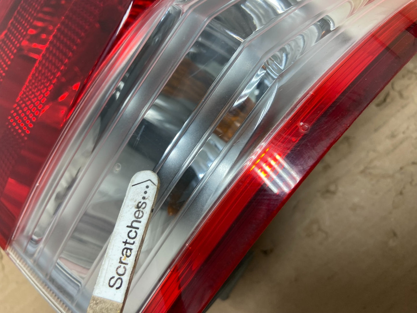 2011 2012 2013 Honda Odyssey Left Driver Side Tail Light AD4392 DW3