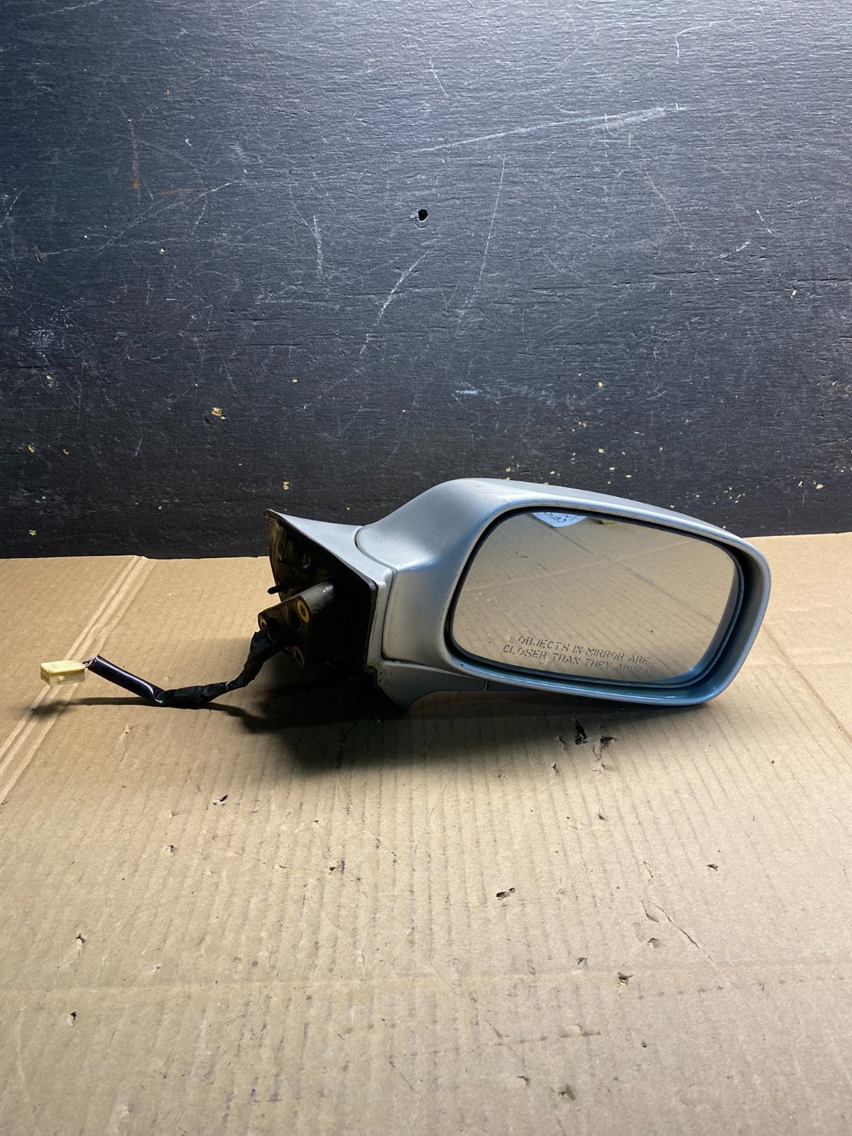 2000 to 2005 Toyota Celica Right Passenger RH View Door Mirror OEM AB0552 MS8