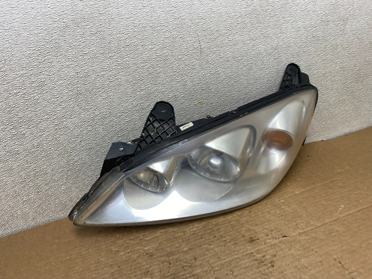 2005 to 2009 Pontiac G6 Headlight Left Driver LH Side Halogen Oem Z2852 DW2