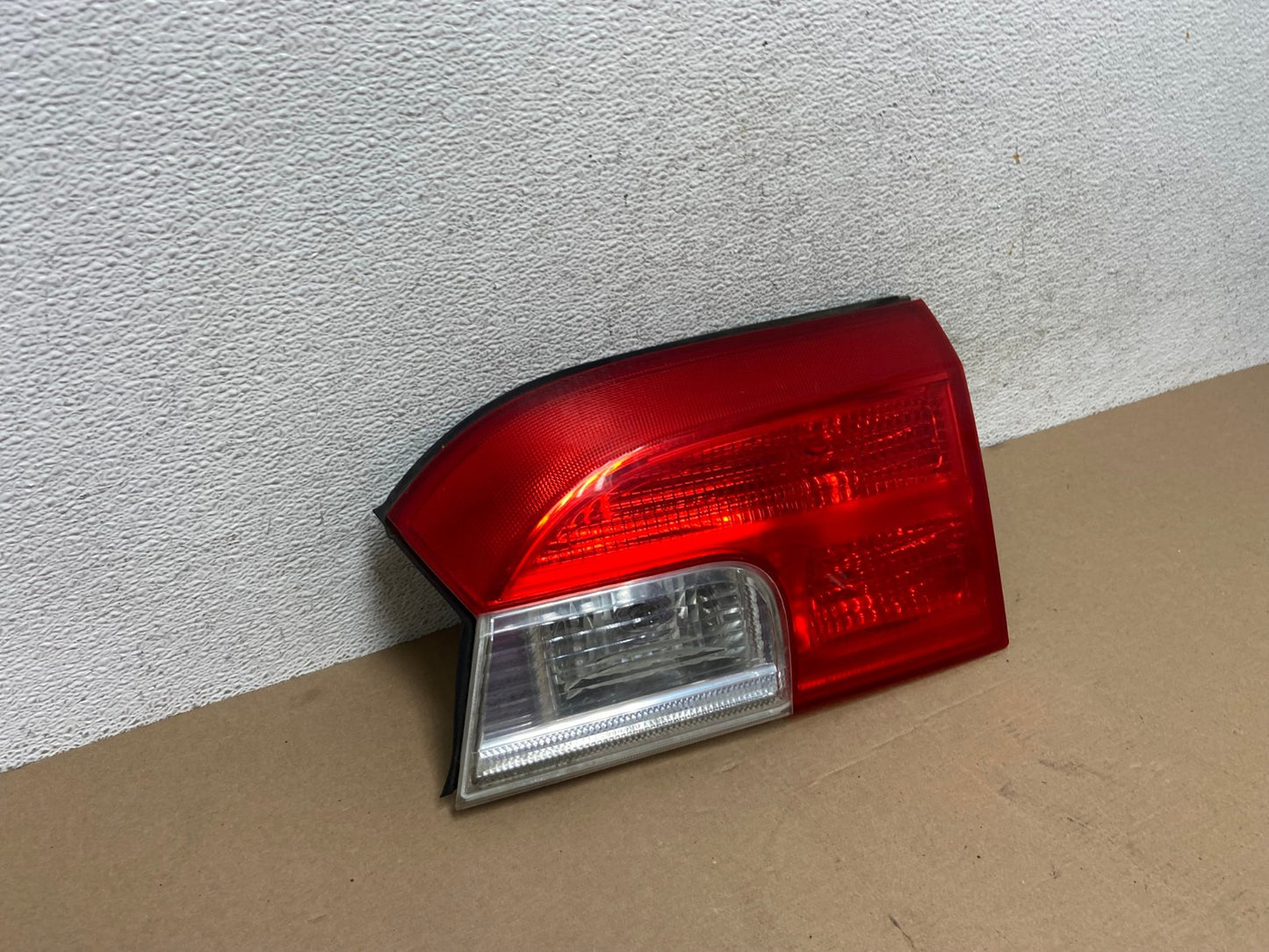 2010 - 2017 GMC Terrain Tail Light Inner Right Passenger Rh AF4340 LK2