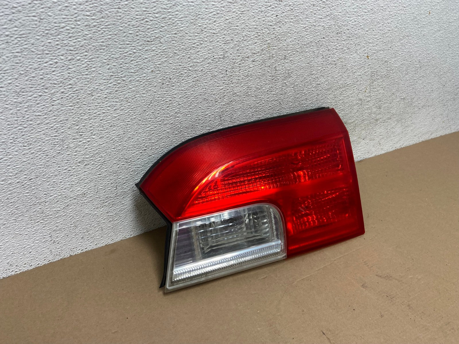 2010 - 2017 GMC Terrain Tail Light Inner Right Passenger Rh AF4340 LK2