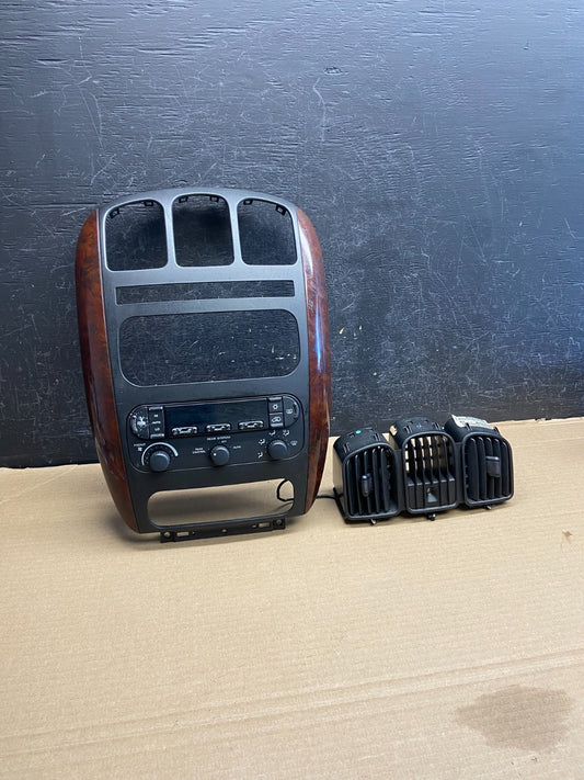 2001-2007 Chrysler Town Country Climate Control Panel Center Dash Trim AH1231 DG0