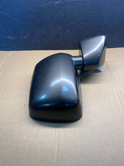 2004 - 2011 Mitsubishi Endeavor Right Passenger RH Door View Mirror AC7134 DG0