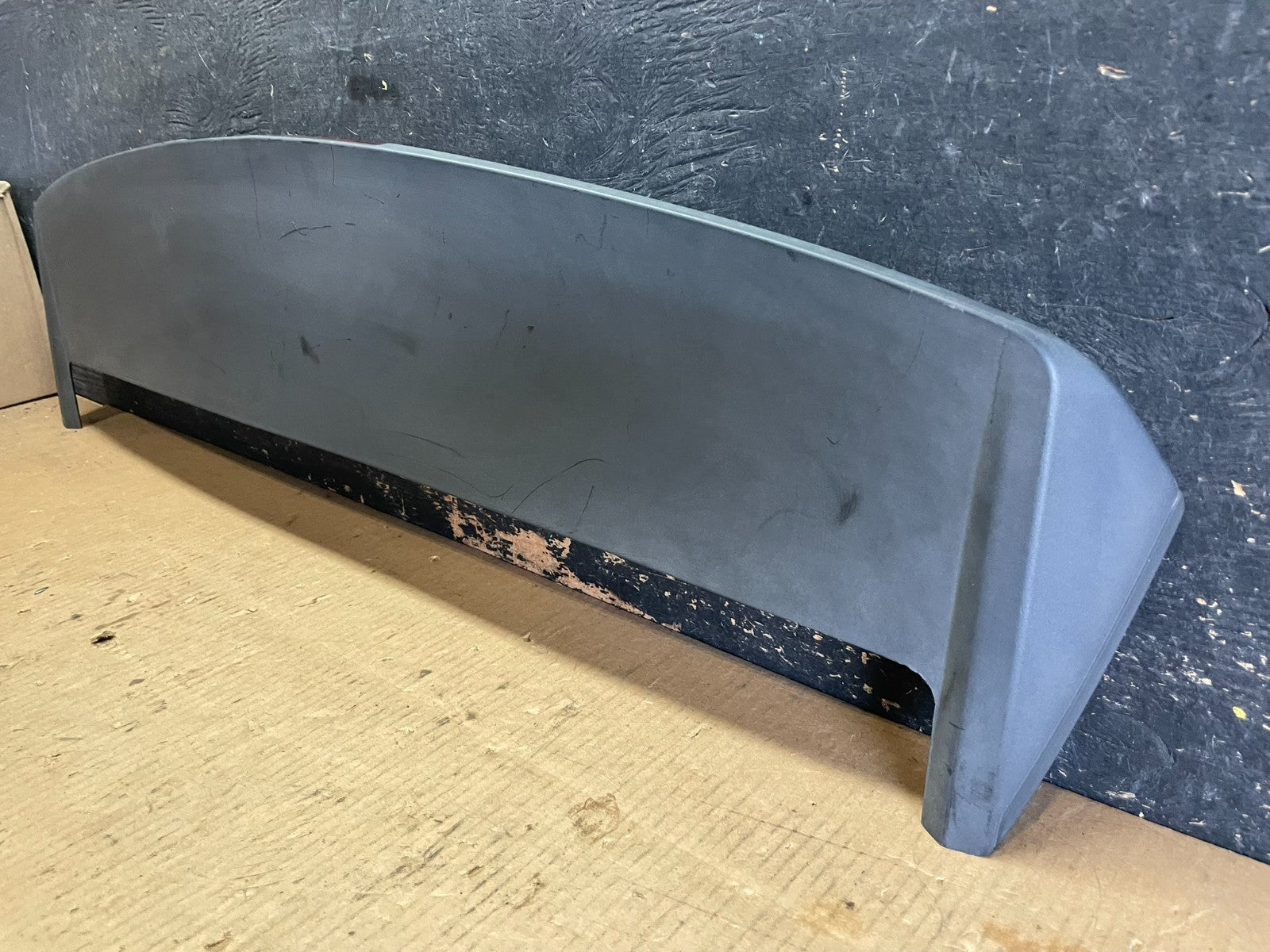 2007 to 2012 Dodge Caliber Rear Trunk Spoiler OEM aa5933 DG2