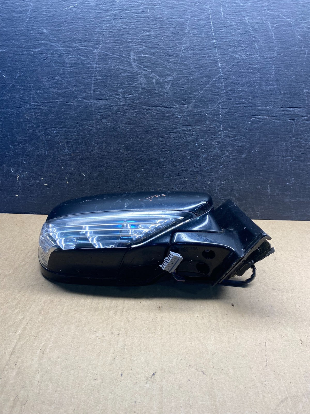 2006 to 2007 Subaru B9 Tribeca Right Passenger Door Turn Signal Mirror AG7117 DW3