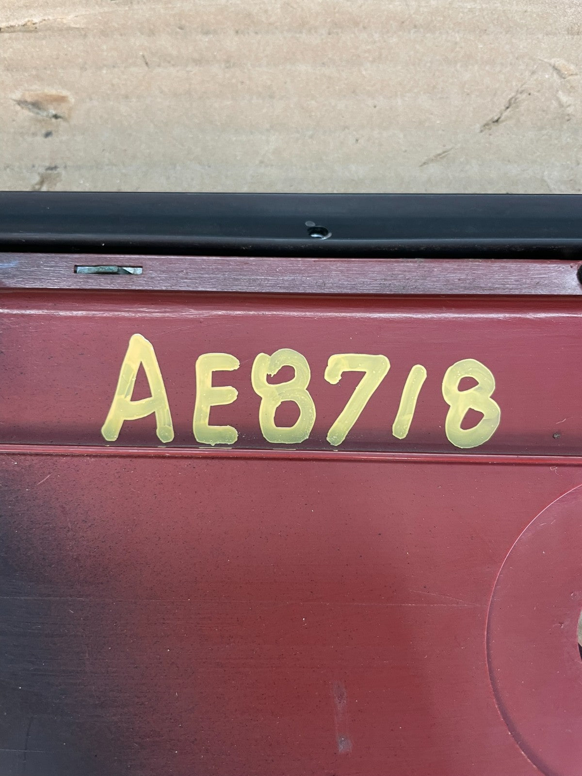 1989 Nissan Maxima Center Trunk Tail Light AE8718 DG5