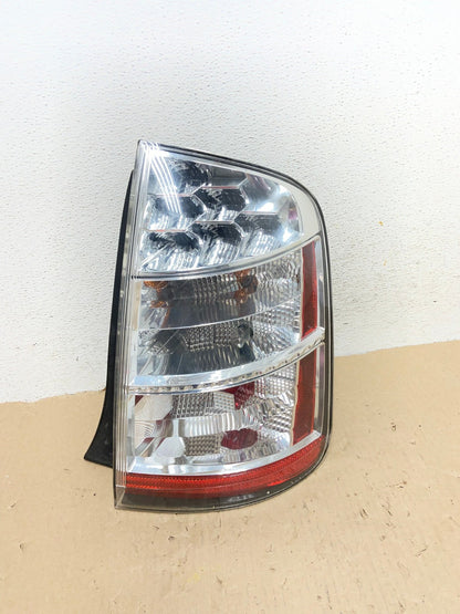 2006 to 2009 Toyota Prius Tail Light Right Passenger Side AG6977 LK0