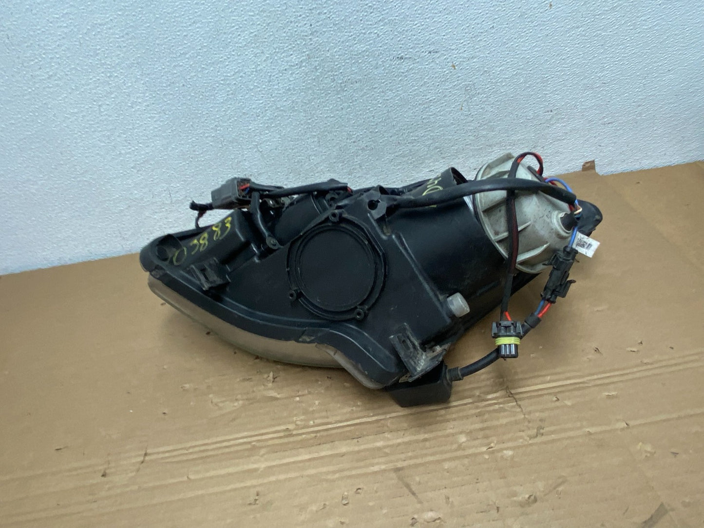 2004 2005 2006 Nissan Maxima Right Passenger Side Headlight Halogen AD4245 DW7