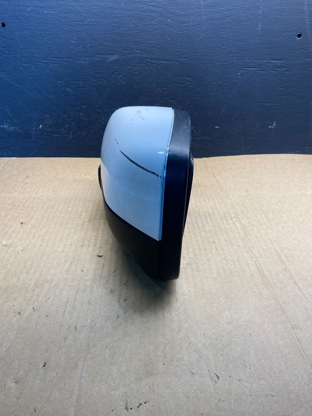 2010-2013 Range Rover Sport Driver Side Door Mirror With Camera AC71529