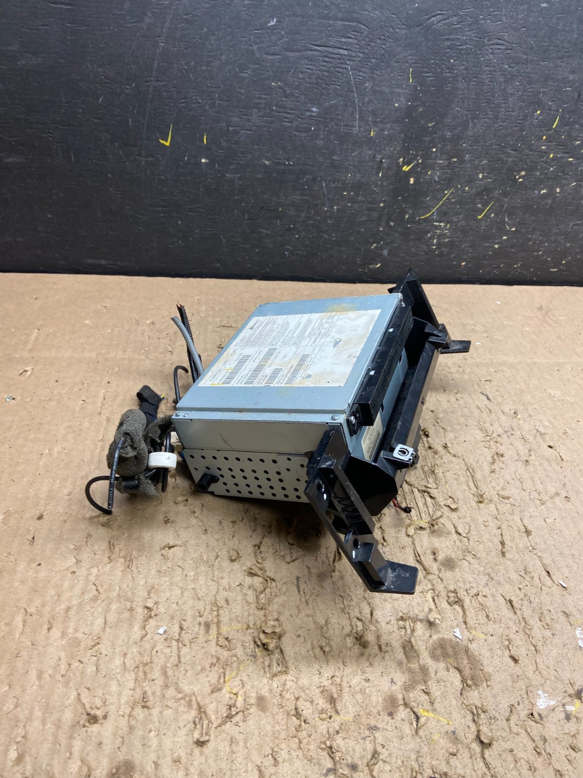 2012 to 2013 Land Rover Range Rover LR4 Radio Gps Cd Mechanism t8742 DG1