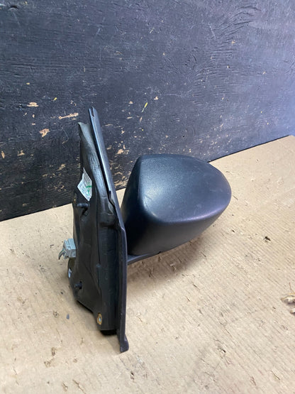 2012 2013 2014 Ford Focus Left Driver View Door W/o Signal Mirror Oem U0282 DG2