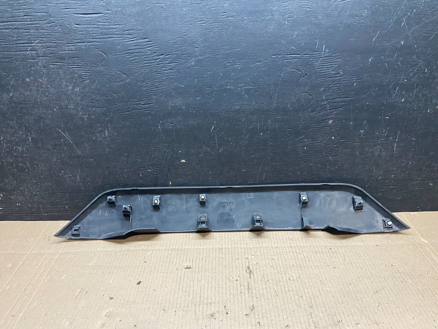 2007 to 2013 Mitsubishi Outlander Rear Hatch Tailgate Trim Molding OEM i7490 DG5