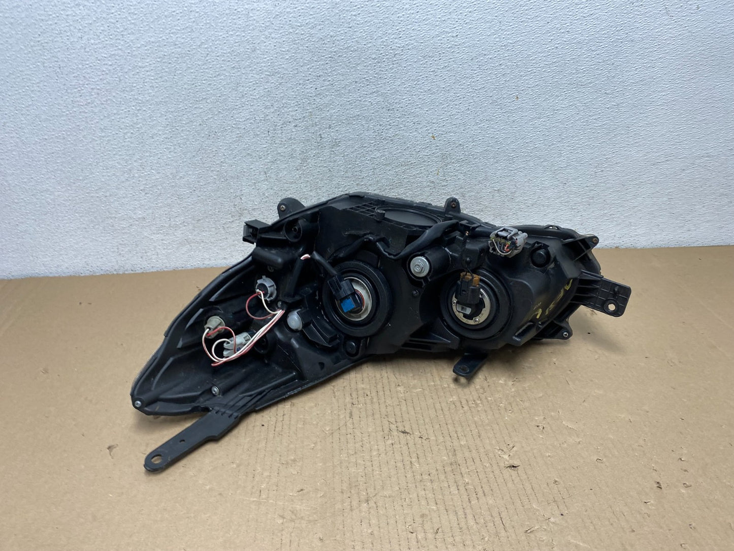 2012-2016 Subaru Impreza Crosstrek Right Passenger Halogen Headlight AF31623