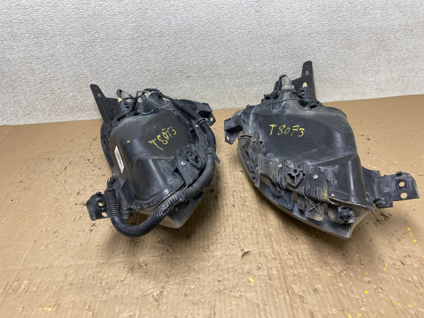 Sedan 2007 2008 2009 Nissan Altima Left+Right Set Headlights T8073 DW13
