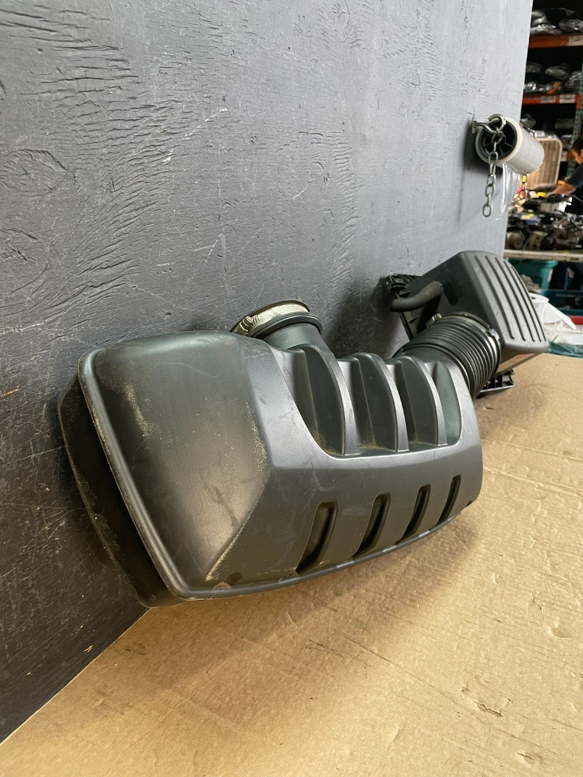 2011-2021 Jeep Grand Cherokee 5.7 V8 Air Intake Resonator Box af5378 DG2