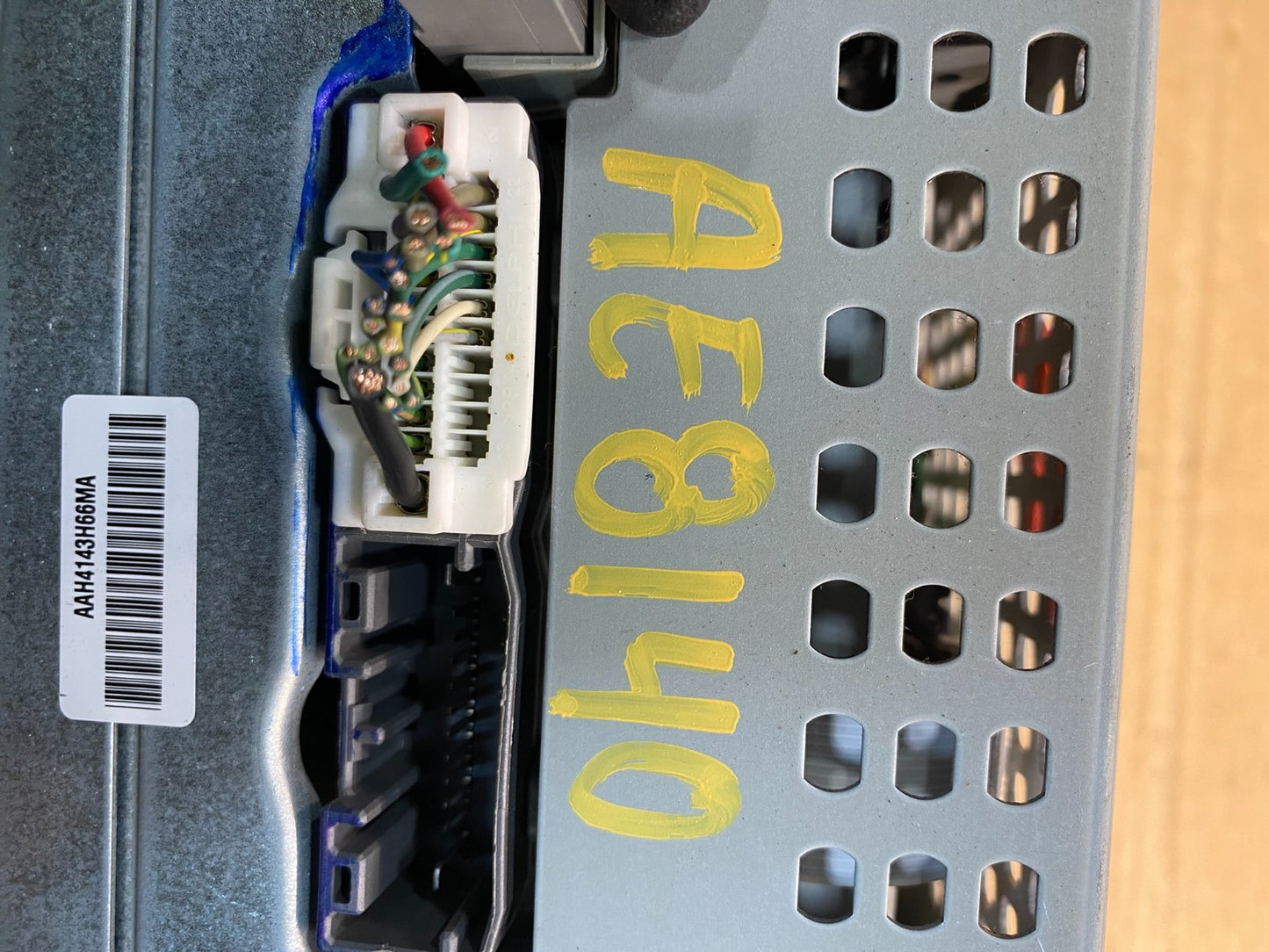 2013 - 2014 Dodge Journey Radio Info Media CD Player Unit AE8140 DG7