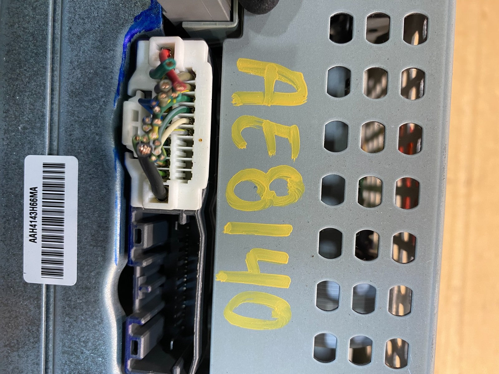 2013 - 2014 Dodge Journey Radio Info Media CD Player Unit AE8140 DG7