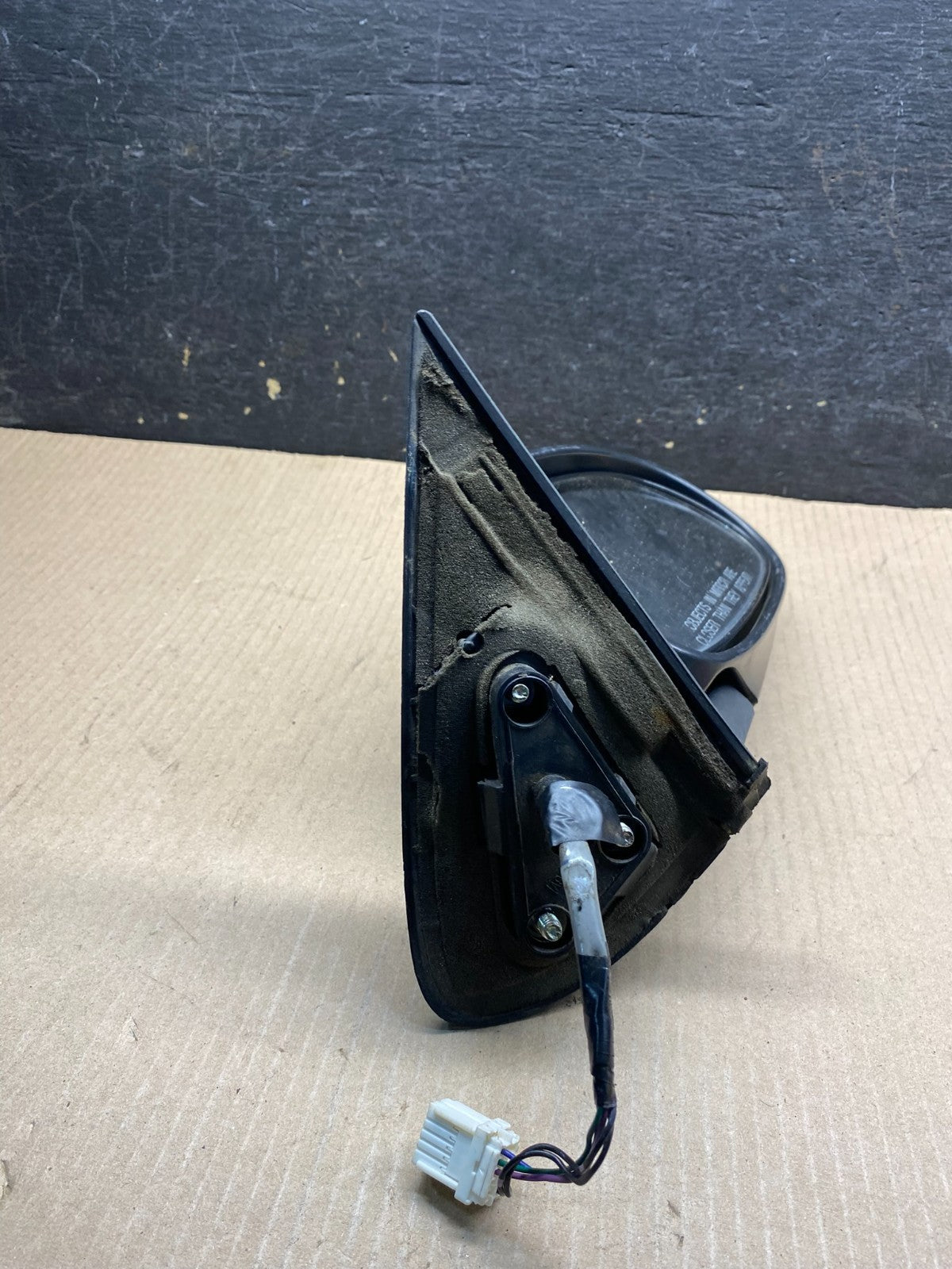 2000 to 2004 Infiniti i30 i35 Front Right Passenger View Door Mirror AI7113 DG4