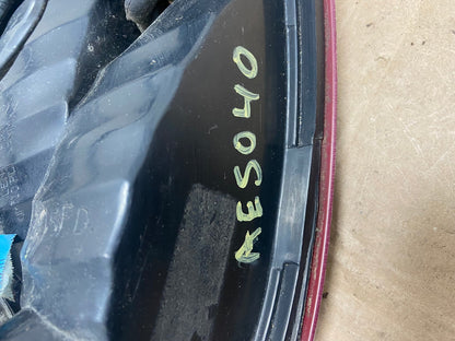 2004 2005 2006 2007 Ford Taurus Right Passenger Side Tail Light AE5040 LK7