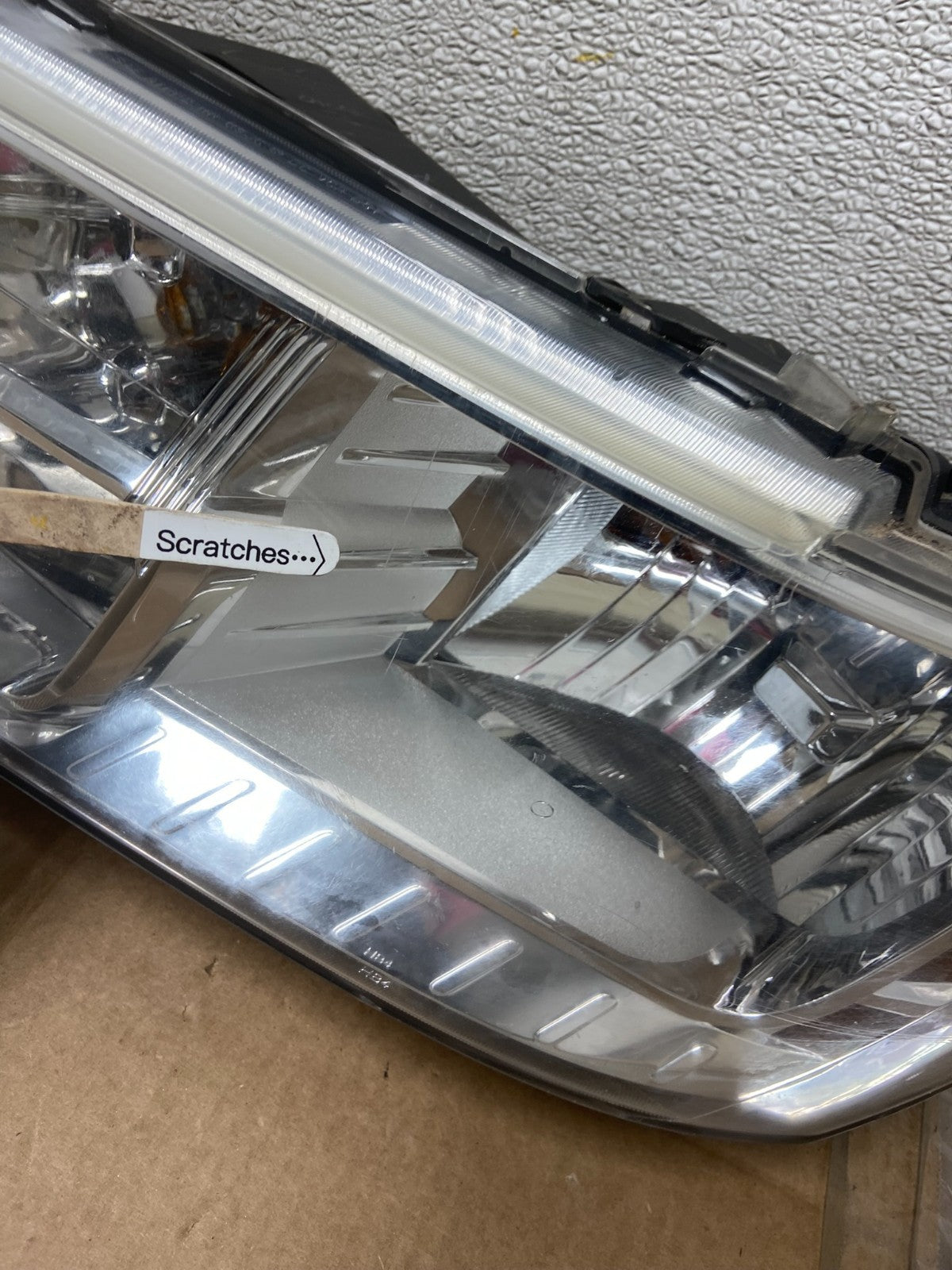 2009 to 2017 Dodge Journey Headlights Left+Right Set Halogen Y8793 DW4