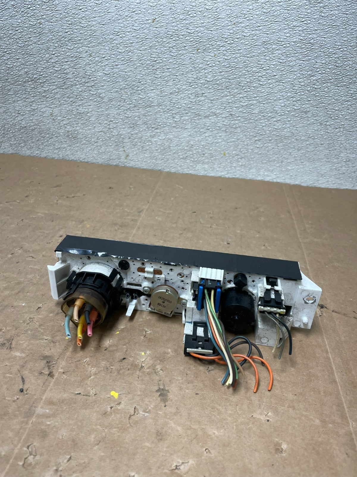 2001 - 2007 GMC Chevrolet Express 1500 Climate Control A/C V5091 DG3