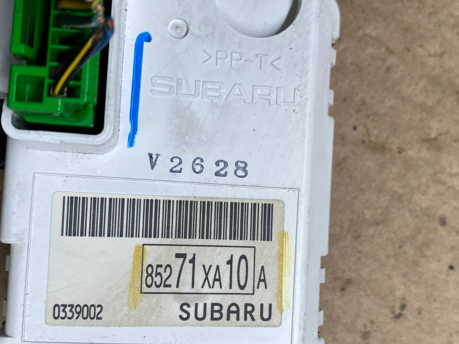 2006 to 2007 Subaru Tribeca Right Information Security Display Screen z1646  DG5