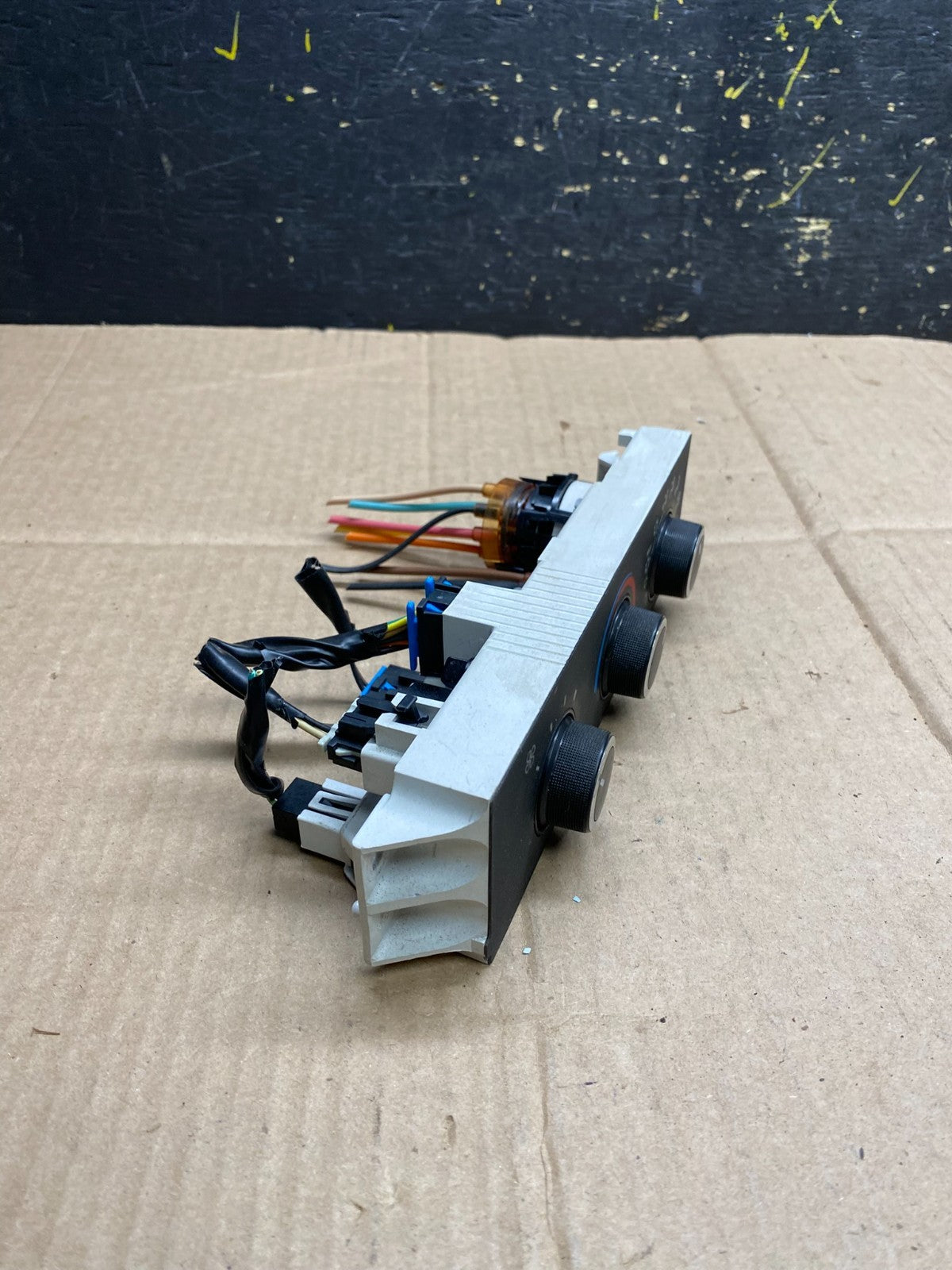 2008-2010 Chevrolet Express 1500 2500 3500 Climate Control Panel AA4598 DG1