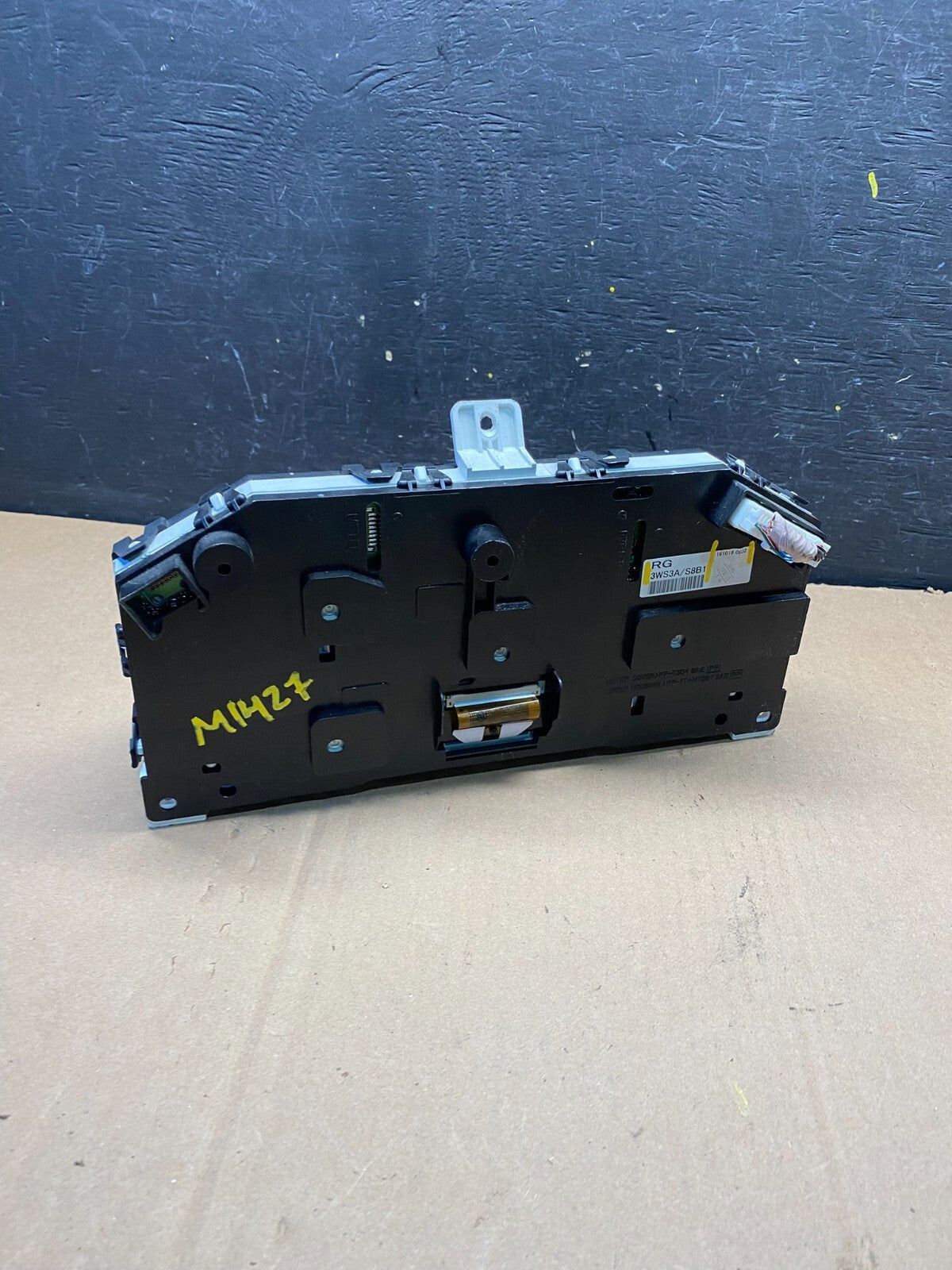 2011 to 2017 Nissan Quest Speedometer Cluster Gauge Dashboard M1427 DG4